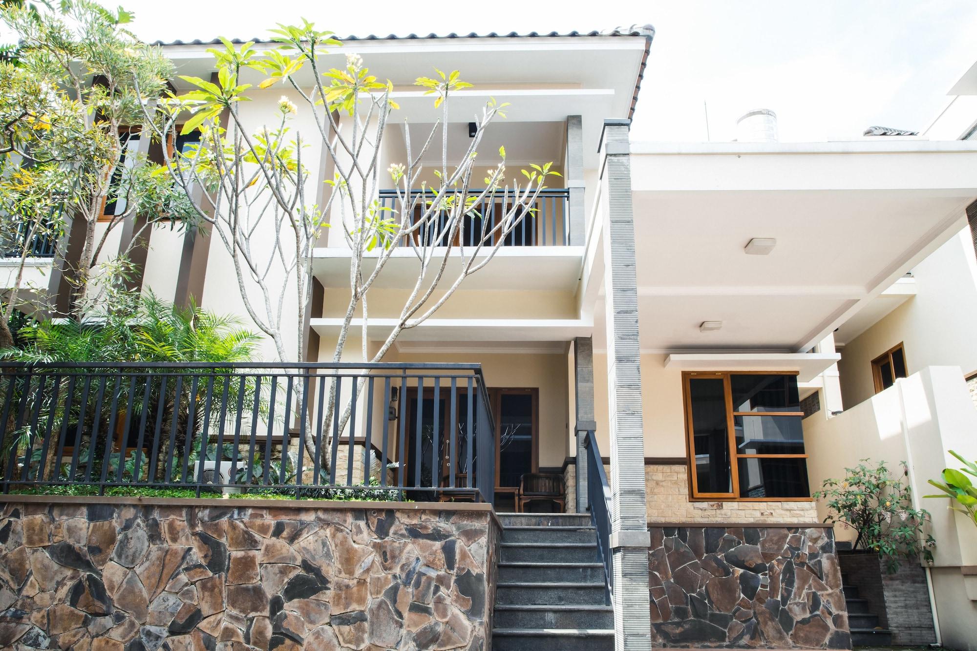 Kuldesak Villas Бандунг Екстериор снимка